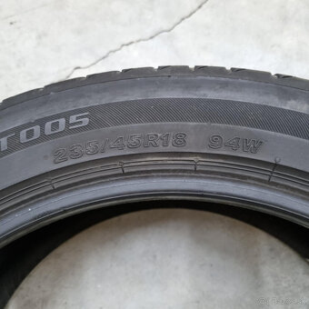 Letné pneumatiky 235/45 R18 BRIDGESTONE DOT0121 - 4