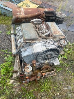 Motor Deutz diesel. - 4