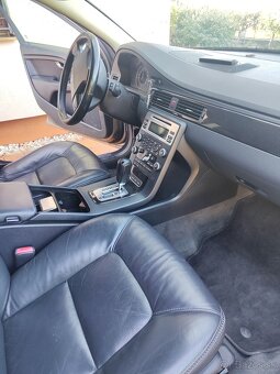 Volvo xc70 - 4