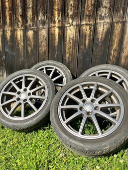 RC design R17 5x112 (57,1mm) - 4