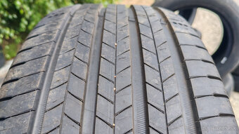 Letné pneu 225/45 R19 --- MICHELIN - 4