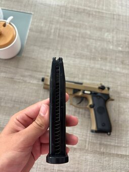 Airsoft zbran - 4
