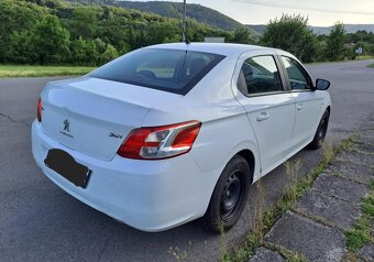 Peugeot 301 - 4