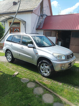 Toyota RAV4 - 4