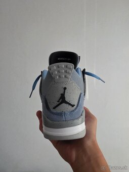 Jordan 4 university blue - 4