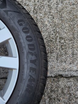 Originálne ALU disky VW  R16 + zimné pneu - 4