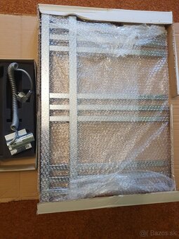 Designovo tvarovaný kúpeľňový nástenný radiátor - 4