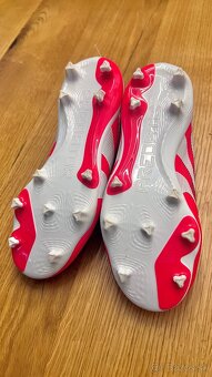 Kopačky Adidas Predator – veľkosť 35 - 4