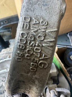 Predná otoč Audi A4 b9 mám aj na A6 c7 8w0407560 8w0407559 - 4