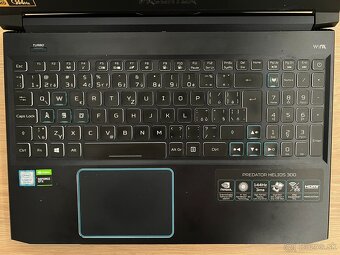 Predám Notebook Acer Predator Helios 300 - 4