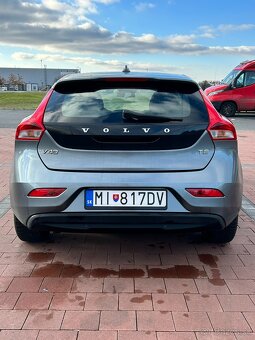 Predám Volvo V40 T2 Edition - 4