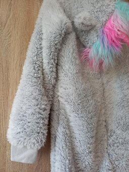 Overal jednorožec - 4