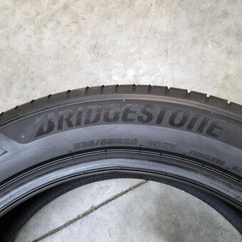 Letné pneumatiky 235/55 R20 BRIDGESTONE DOT0423 - 4