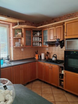 NOVINKA Rodinný dom, sauna, garáž Hlboké - 4