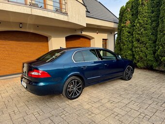Škoda Superb 2.0TDI 4x4 125kw+Xenon+Rok 2012 Top Stav - 4