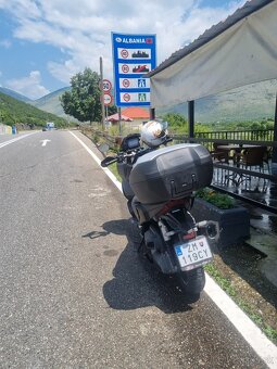 Honda ADV 350 - 4