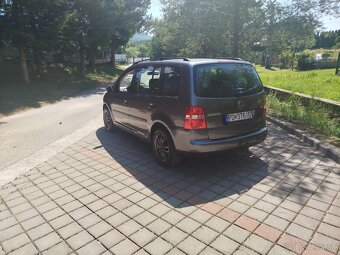 Volkswagen Touran 1.9 tdi - 4