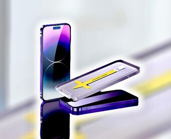 Temperované sklá na Iphone - displej aj fotoaparát - 4