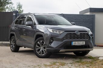 Toyota RAV4 2.5 e-CVT HEV odp.dph /AJ NA SPLÁTKY/ - 4