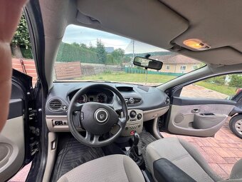 Renault Clio a Fiat Punto - 4