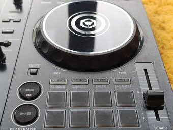 Pioneer DDJ 400 + orig. taška - 4