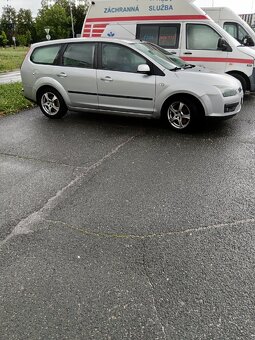 Ford focus - 4