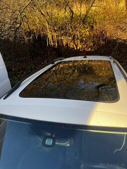 Rozpredám volkswagen golf 5 variant, kufrove dvere predané - 4