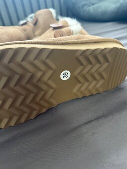 Dámske kožušinové čižmy UGG - 4