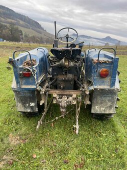 Predám traktor Zetor 25 - 4