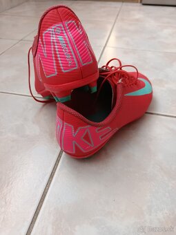 Kopačky Nike - 4