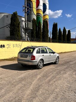 Skoda fabia 1.4mpi - 4
