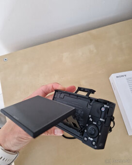 Sony DSC-RX100 III - 4