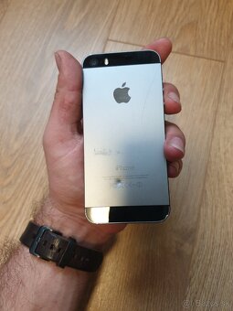 iPhone 5S 16GB nefunkčný SIM slot na diely - 4