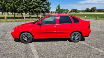 VW POLO CLASSIC - 4