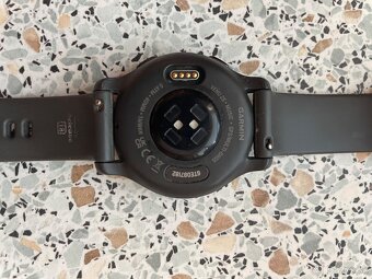 Garmin Venu 2S - 4