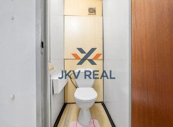 NA PREDAJ ŠTARTOVACÍ INVESTIČNÝ 1-IZB.BYT S BALKÓNOM, BRATIS - 4