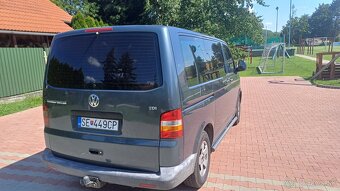Predám VW T5 8miestny kratky - 4