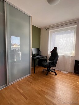 5 izbový rodinný dom ideálny pre rodinu s deťmi a rodičmi - 4