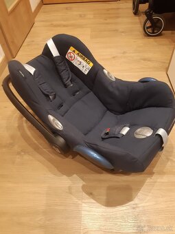 Maxi-Cosi CabrioFix + FamilyFix - 4