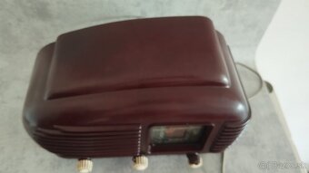 Staré bakelitové rádio TESLA TALISMAN.do sbírky, k dekoraci - 4