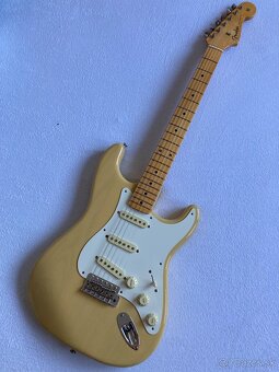Fender American Vintage II 1957 Stratocaster - 4