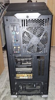 Predám výkonný, herný skladaný PC - 4
