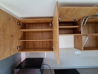 Predám kuchynskú linku Drevona - 4