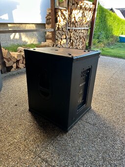 Behringer Eurolive B1500XP - 4
