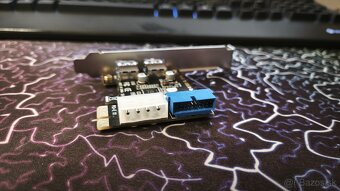 PCI-E to USB3.0 card adaptér - 4