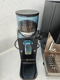 Predám Rancilio Silvia Pro X Black+mlynček rancilio - 4