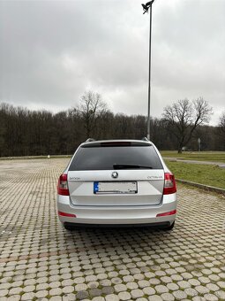 Škoda Octavia - 4