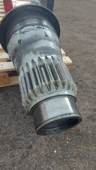 Predám hydravlicku ruku epsilon 175 - 4