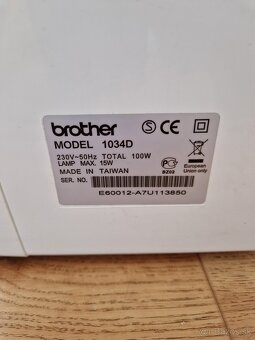 Lock Brother 1034D - 4