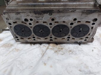 hlava valcov 1.6 cayc 77kw - 4